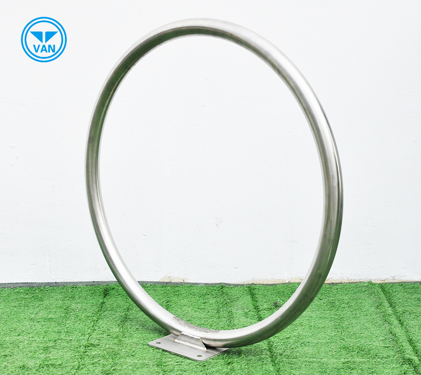Enkel bøyle helvinklet ring sykkelstativ Curve Circle Cycle Stand